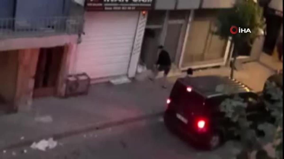 Güngören de bakır atölyesine giren hırsızlar 200 bin TL değerinde bakır çaldı