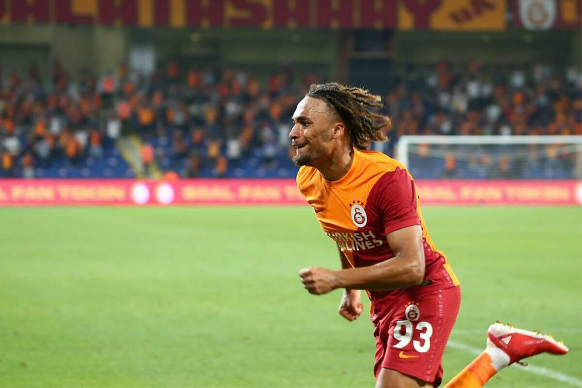 Galatasaray'dan sakat ve hasta futbolcuların durumlarıyla ilgili açıklama