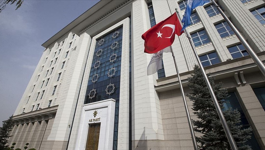AK Parti'nin İstanbul'daki Seçim Koordinasyon Merkezi yönetimleri belirlendi