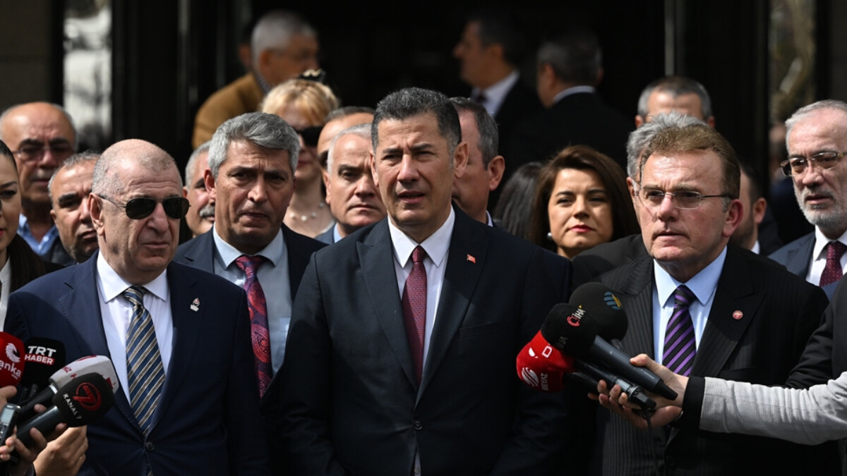 Sinan Oğan, cumhurbaşkanı adaylığı başvurusunu yaptı - En Son Haber