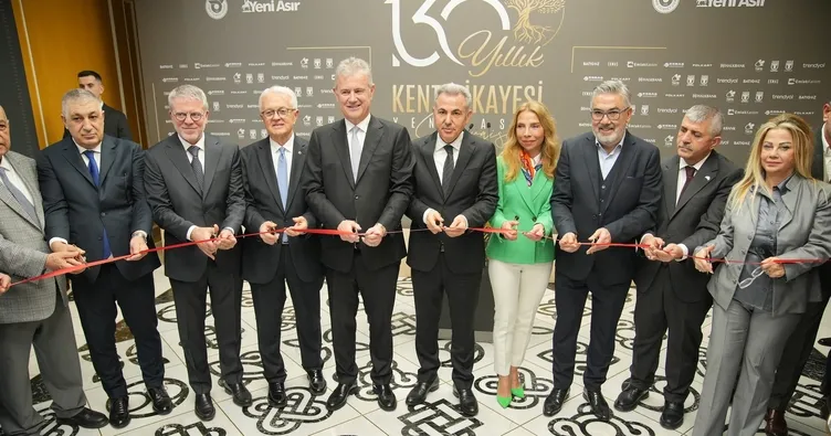 Yeni Asır'ın 130 yıllık Kent Hikayesi sergisi açıldı