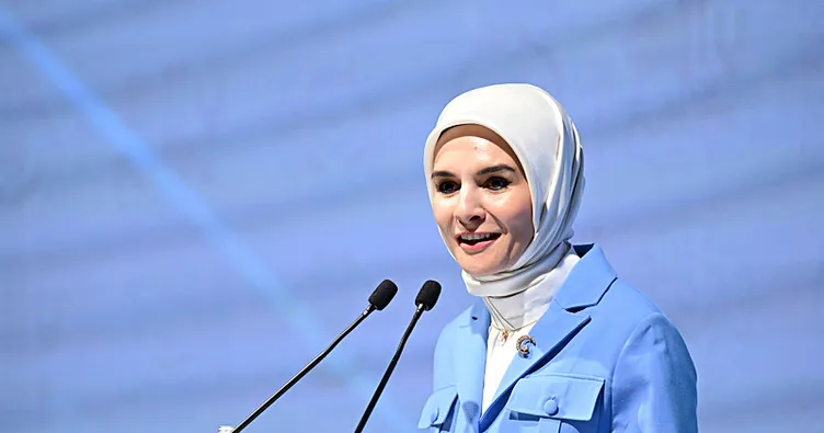 Bakan Göktaş: Başörtülü kadınlara yönelik nefret söyleminin normalleşmesine izin vermeyeceğiz