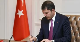 Bakan Kurum Londra’da COP31 hedeflerini açıkladı: Elektrifikasyon ve yeşil dönüşüm vurgusu
