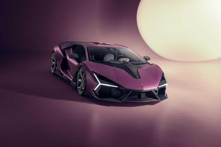 Lamborghini Revuelto NOVITEC: 1048 beygirlik hibrit süper otomobil pist görünümüne kavuştu - Resim : 2