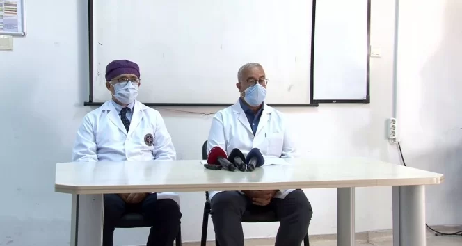 Cerrahpaşa Tıp Fakültesi'nde aşının Faz 3 çalışmalarına başlandı