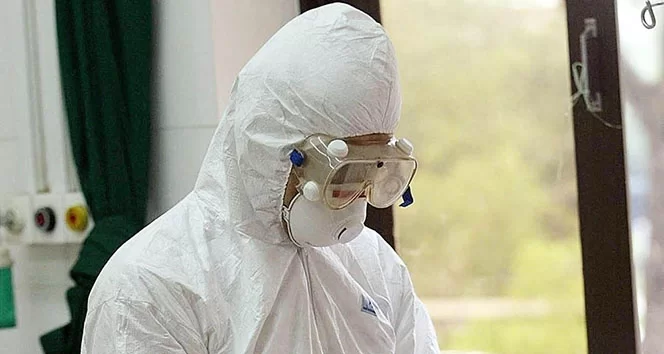 Almanya'da günlük vak'a sayısı 11 bin civarında seyrediyor