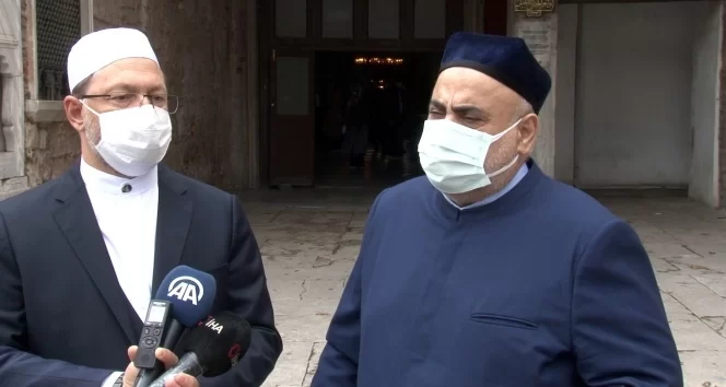 Azerbaycan Şeyhülislamı Ayasoyfa'yı ziyaret etti