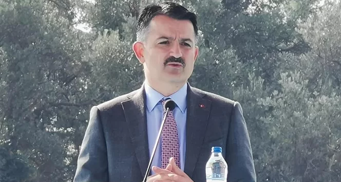 Bakan Pakdemirli: 'Çiğ süt destekleri bugün 18.00'den sonra yapılacak'
