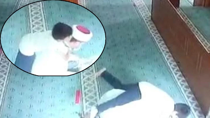 İstanbul'da namaz kılan imama yapmadıkları şey kalmadı! O anlar herkesi gülümsetti
