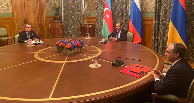 Moskova kritik Ermenistan-Azerbaycan toplantısı