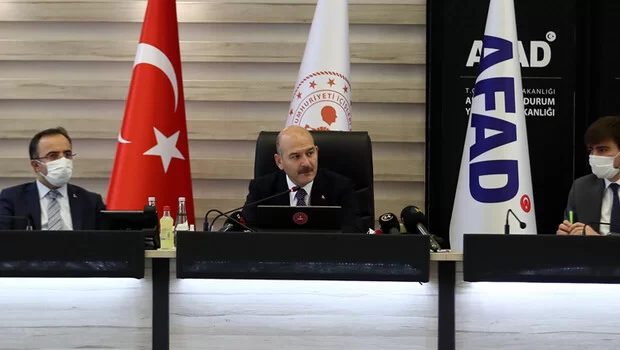 Son dakika haberler: İçişleri Bakanı Süleyman Soylu: 2021 yılını 'Afet Eğitim Yılı' ilan edeceğiz