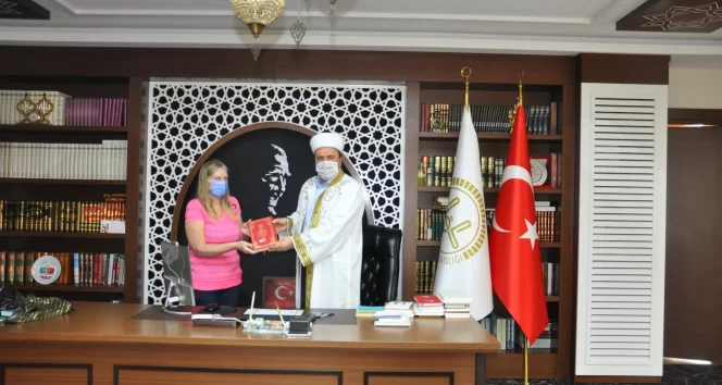 Alanya'da yaşayan Danimarkalı kadın Müslüman oldu