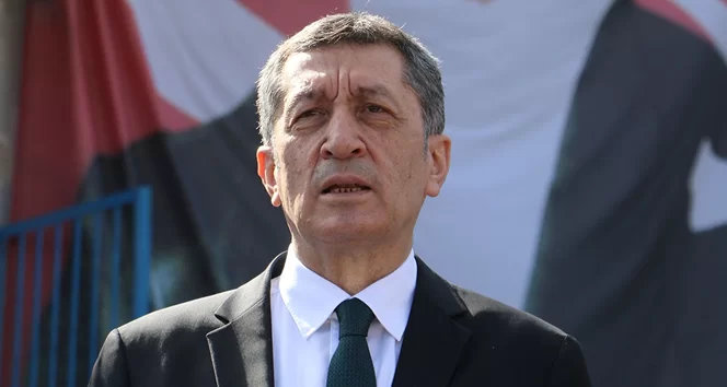Bakan Selçuk: '42 bin 873 öğrencimizi daha 25 GB aylık internet paketli tablet bilgisayarına kavuşturuyoruz'