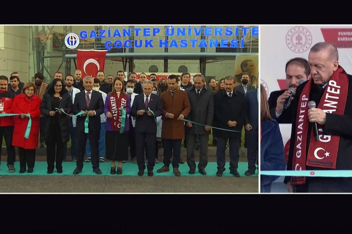 Cumhurbaşkanı Erdoğan, GAÜN'de yapılan hastaneleri hizmete açtı