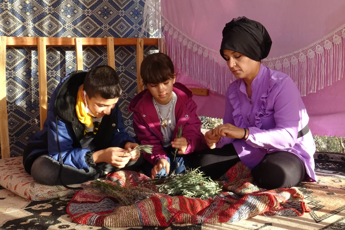 Karaman'da 8 çocuk annesi azmiyle ilçenin gururu oldu